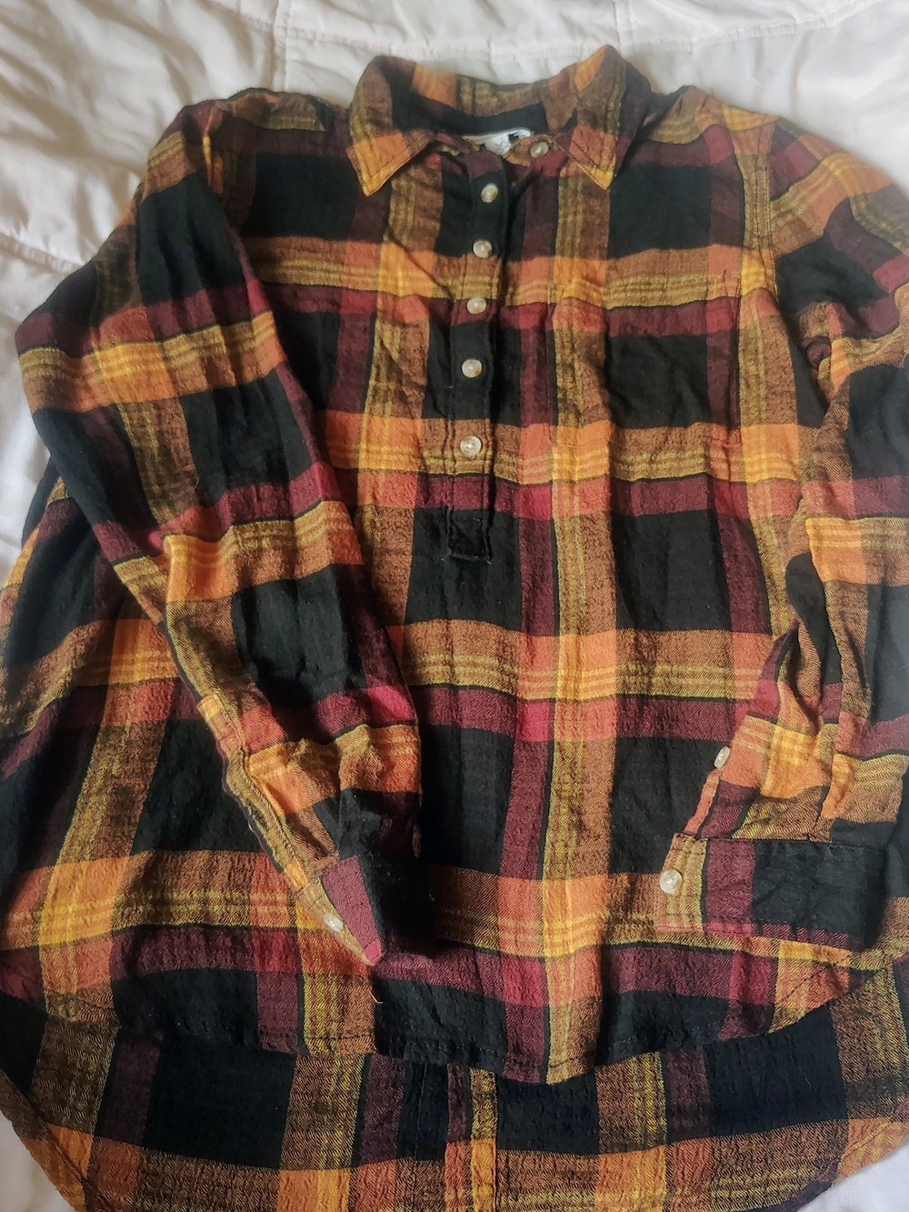 beachlunchlounge Plaid Half Button-Down Shirt in Black, Mustard & Burgundy